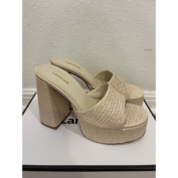 NEW With Box LARROUDE Dolly Slip On Platform High Heel Size 7.5 Raffia Natural - Picture 3 of 8